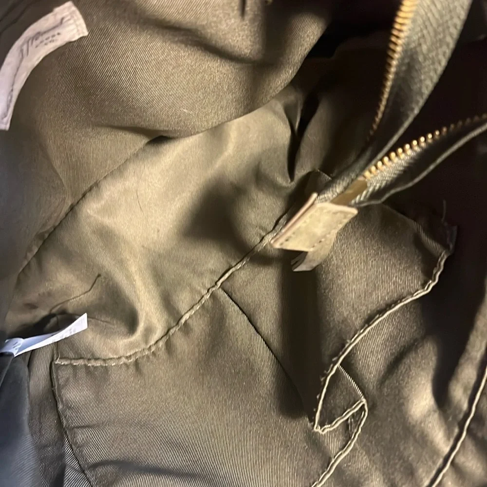 Universal Thread Olive Crossbody Bag - Picture 6 of 9